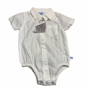 Rugged butts boys 12-18 month white onesie button up new